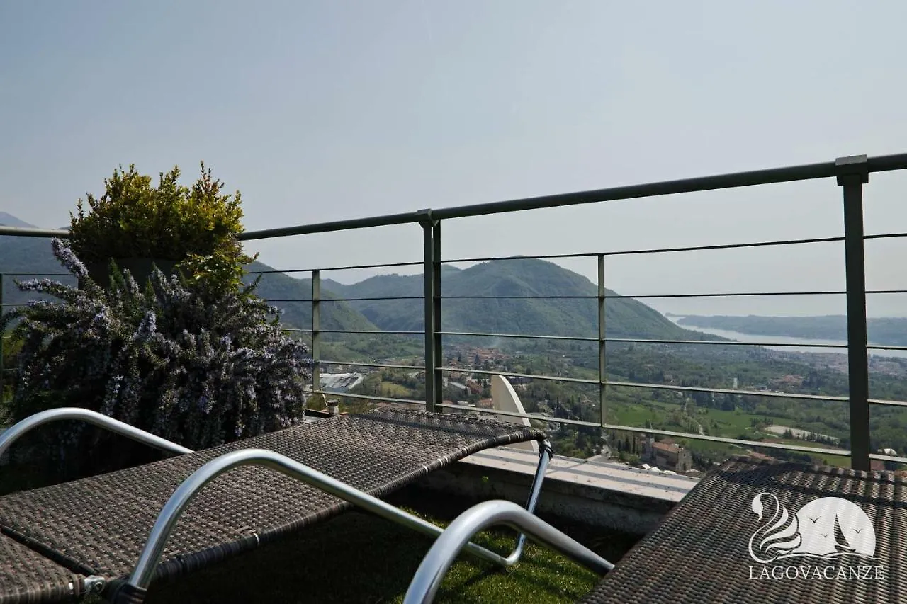 Villa Livia Luxury Роэ 0*,