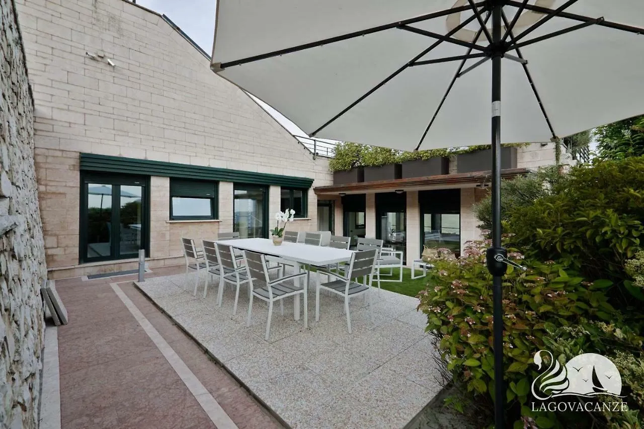 Villa Livia Luxury Роэ
