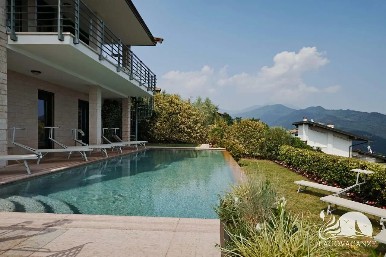 Villa Livia Luxury Роэ
